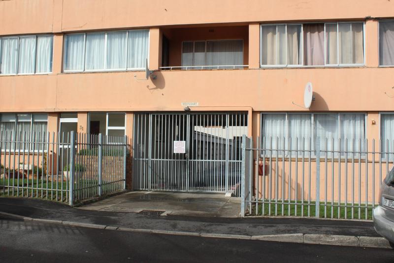 1 Bedroom Property for Sale in Avondale Western Cape